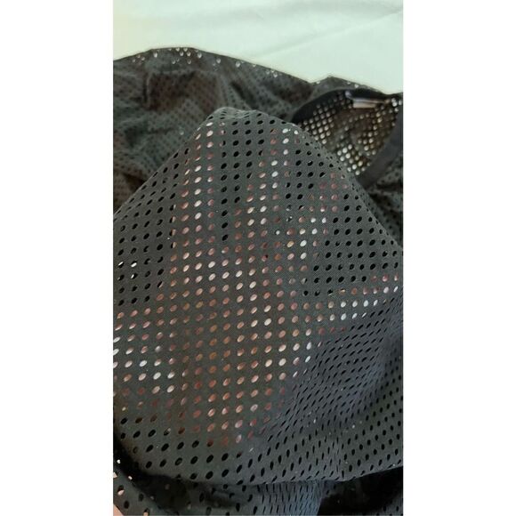 Forever 21 Women's Crew Neck Short Sleeve Mesh Cropped Top Black Size Small - Picture 9 of 9